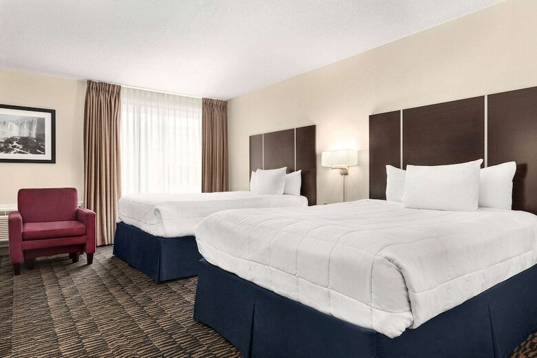 Ramada Plaza Niagara Falls Hotel