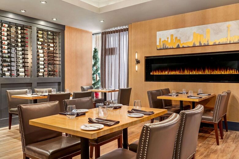 Ramada Plaza Niagara Falls Hotel