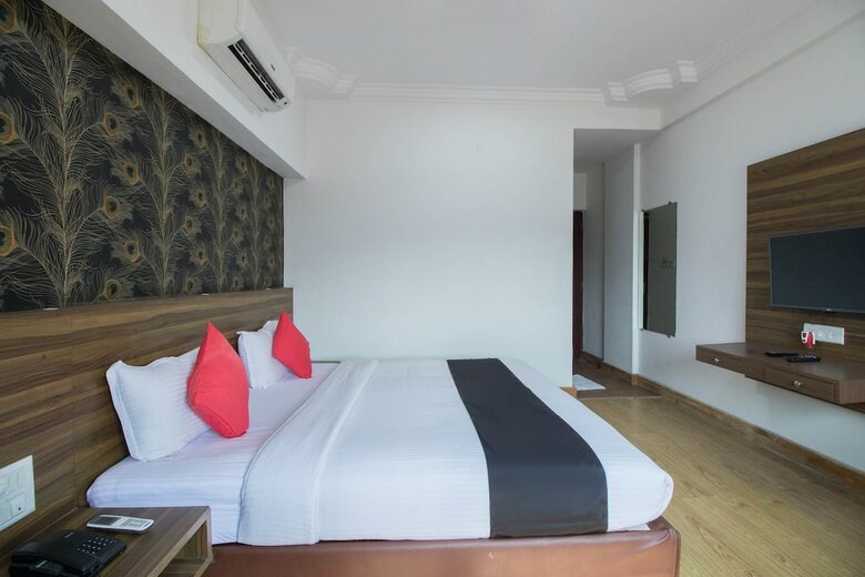 Hotel Oyo 11959 Seven Olives