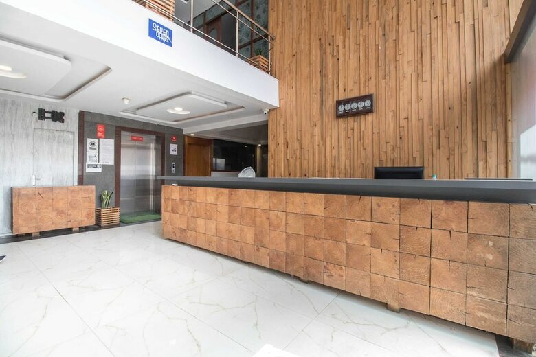 Hotel Oyo 11959 Seven Olives