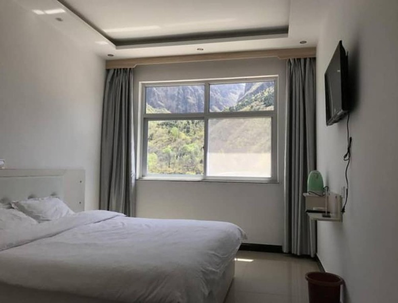 Bed & Breakfast Pingshun Fuya Fengqing Hotel