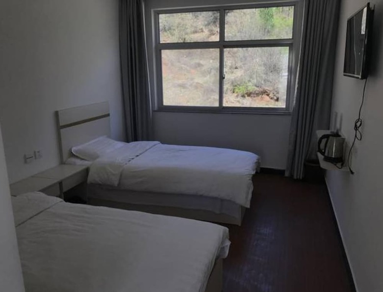 Bed & Breakfast Pingshun Fuya Fengqing Hotel