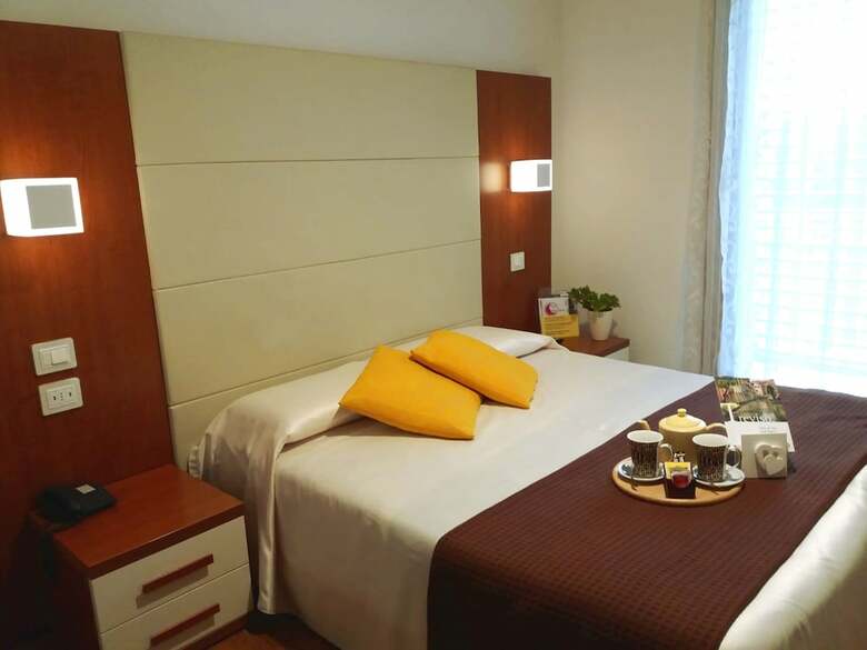 Hotel Mezzaluna