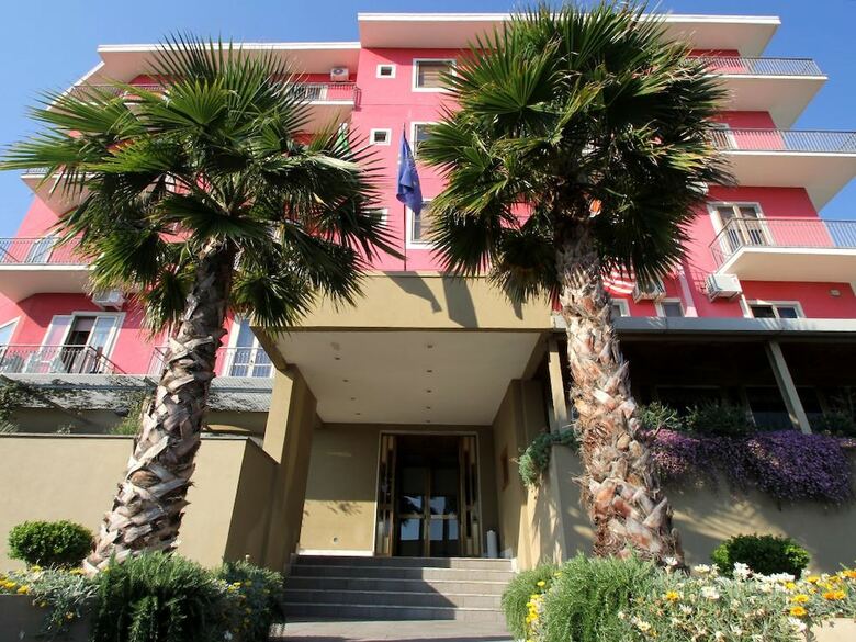 Hotel Ristorante Carosello