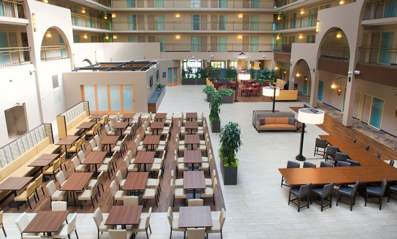 Hotel Embassy Suites By Hilton Seattle North Lynnwood