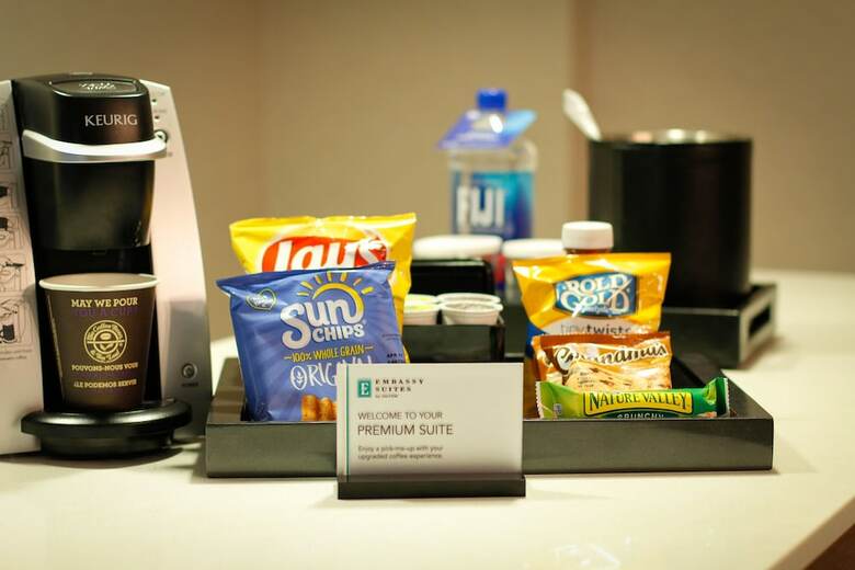 Hotel Embassy Suites By Hilton Seattle North Lynnwood