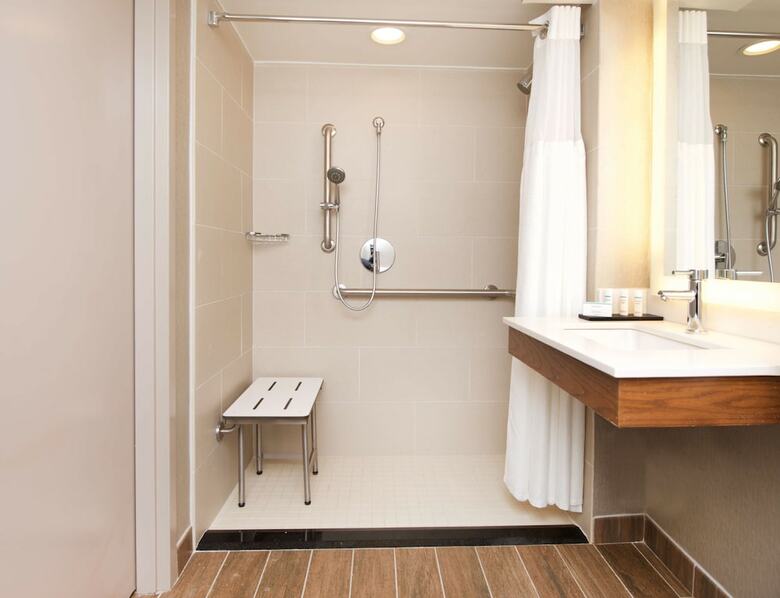 Hotel Embassy Suites By Hilton Seattle North Lynnwood