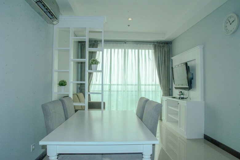 2 Bedrooms At Gallery West Apartment By Travelio