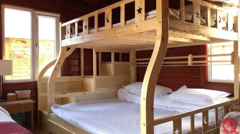 Hotel Yun Ju Courtyard Apartment