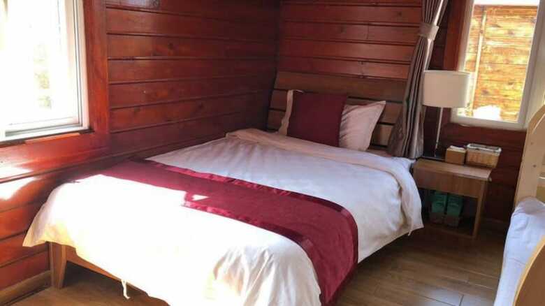 Hotel Yun Ju Courtyard Apartment