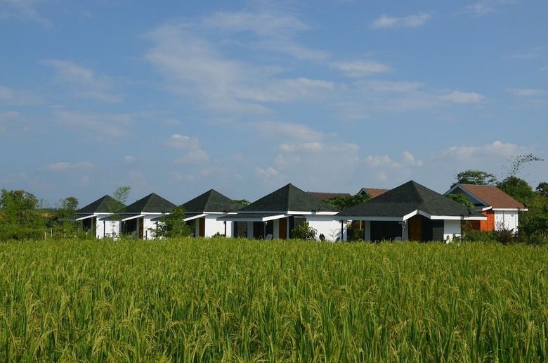 Hotel Nok Chan Mee Na