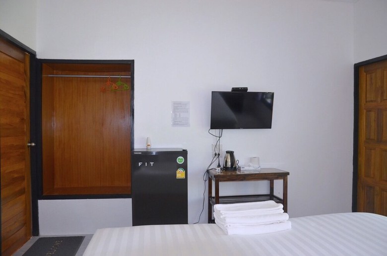 Hotel Nok Chan Mee Na