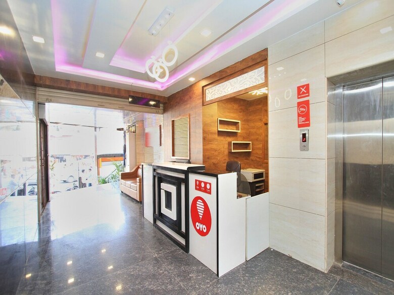 Oyo 13029 Hotel Bestend