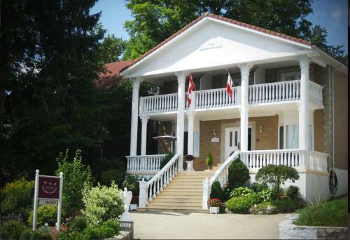 Bed & Breakfast Niagara Grandview Manor