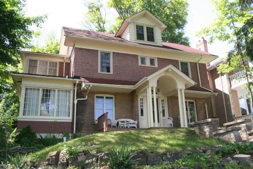 Bed & Breakfast Niagara Grandview Manor
