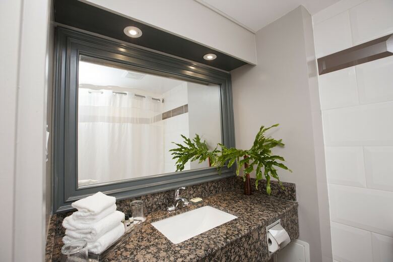 Old Stone Inn Boutique Hotel