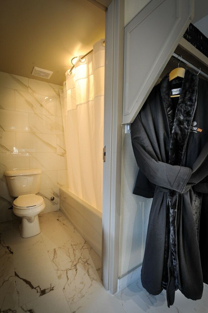 Old Stone Inn Boutique Hotel