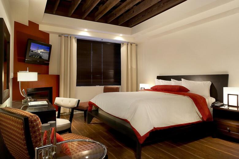Hotel Sterling Inn & Spa