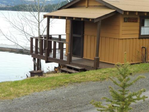 Lodge Cottonwood Bay Resort