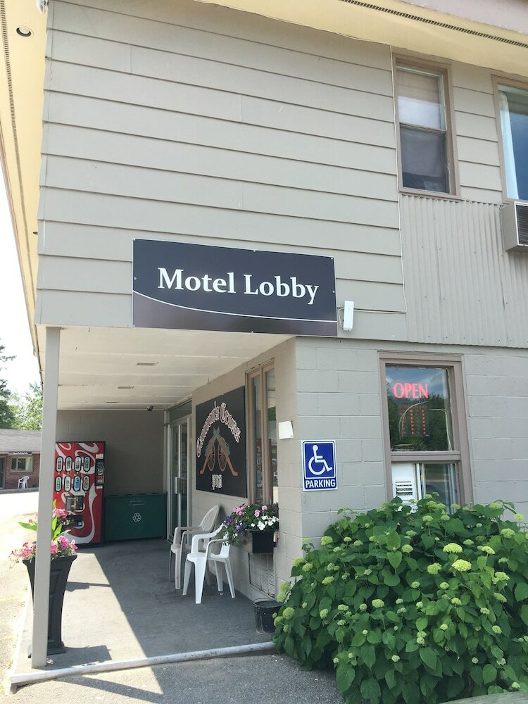 Fort Nashwaak Motel