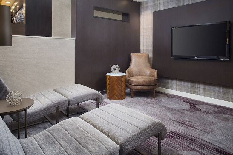 Hotel Courtyard By Marriott Birmingham Homewood