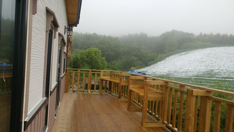 Daegwallyeong Solbawee Log-housing Pension