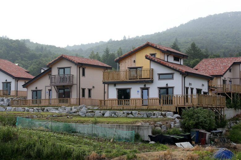 Daegwallyeong Solbawee Log-housing Pension