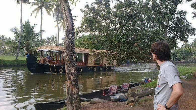 Bed & Breakfast Kuttickattil Gardens Home Stay