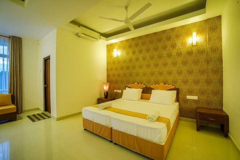 Asr Hotel