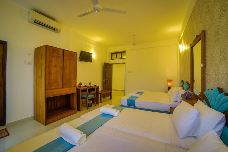 Asr Hotel