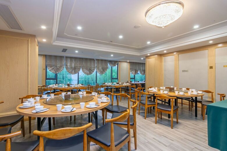 Hotel Ramada Encore Hangzhou Xiaoshan