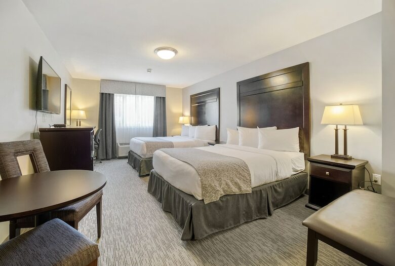 Hotel The Kanata By Bcminns Blairmore