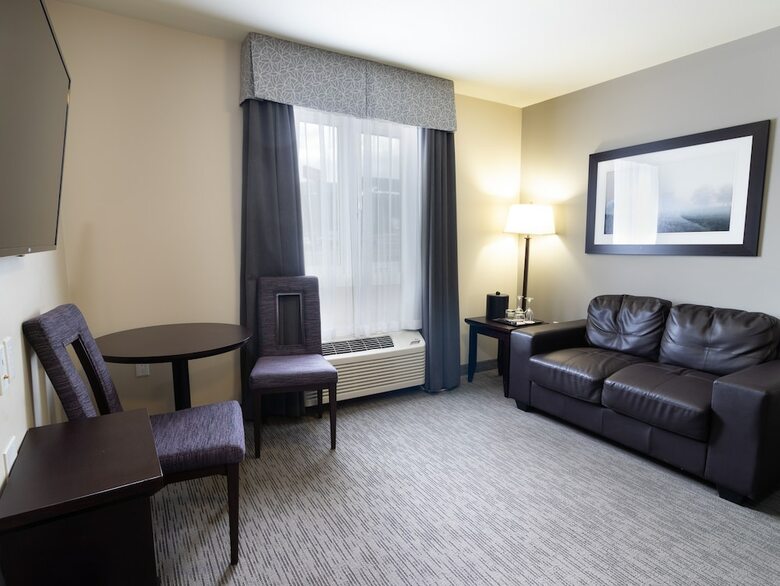 Hotel The Kanata By Bcminns Blairmore