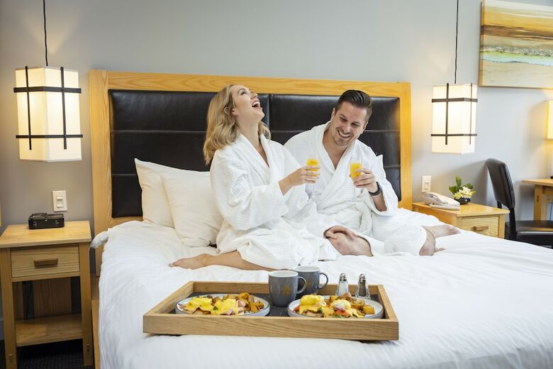 Hotel Brentwood Bay Resort & Spa