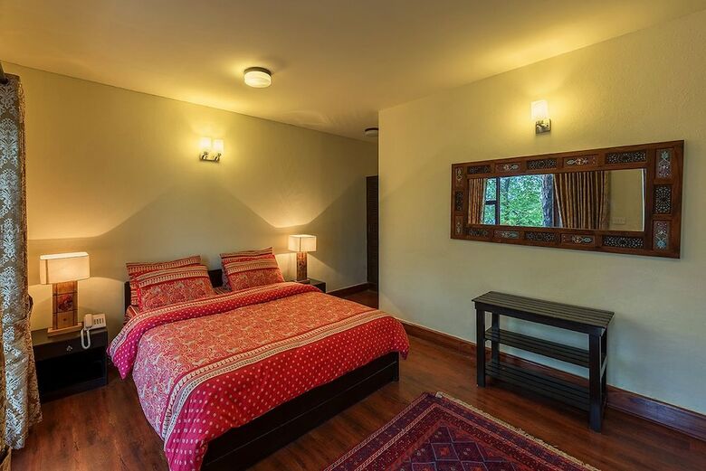 Hotel Arcadian Blue Pines