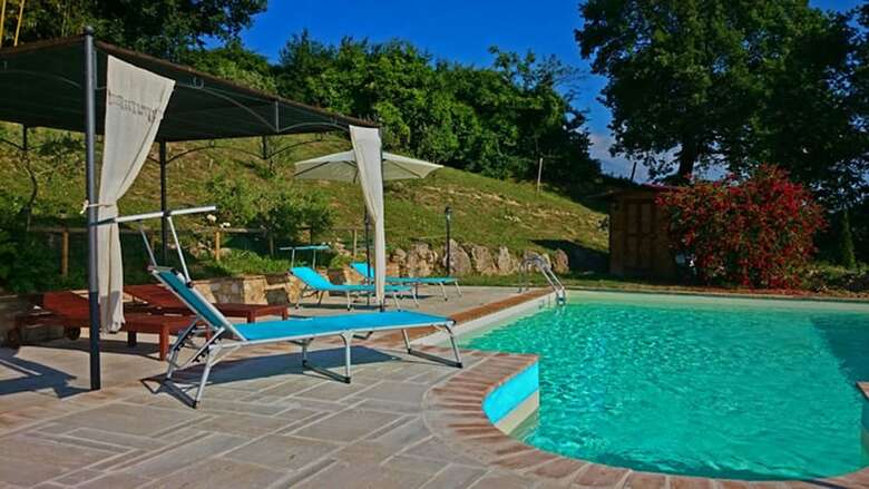 Casale La Pietra Gialla B&B