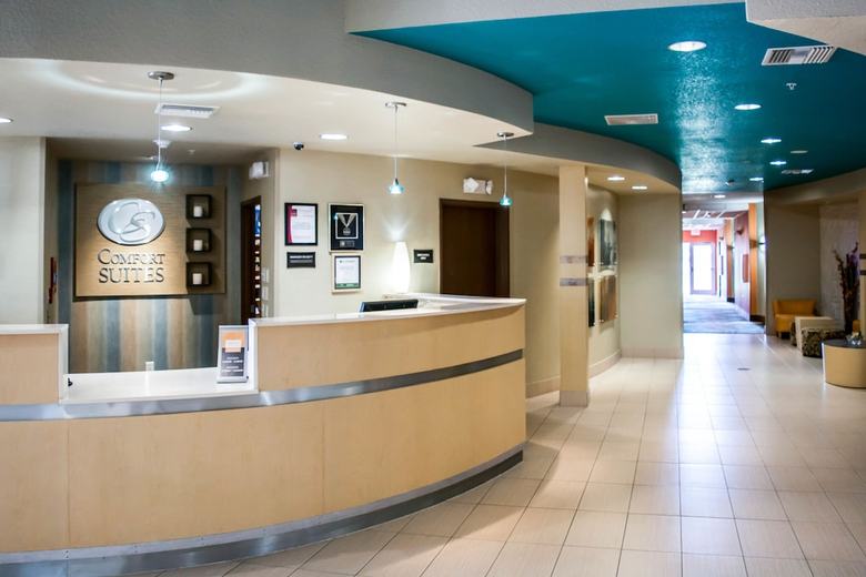 Hotel Comfort Suites At Fairgrounds-casino