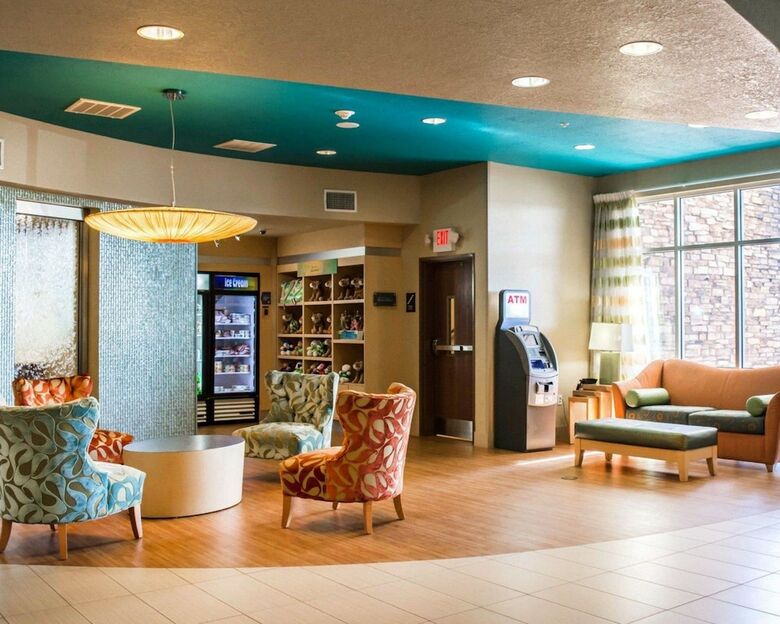Hotel Comfort Suites At Fairgrounds-casino