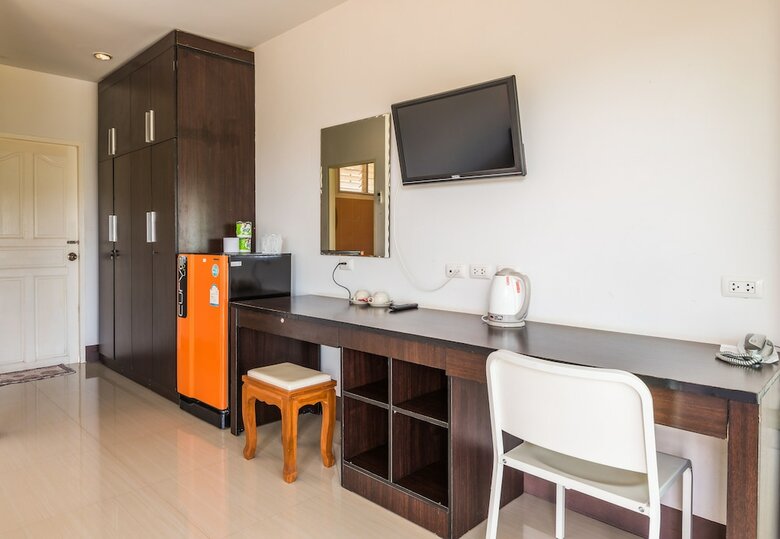 Hotel Chiangrai Lake Hill Resort