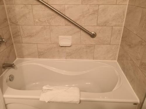 Hotel Quality Inn & Suites Hawkesbury