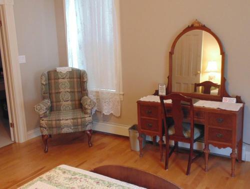 Posada Hillcrest Hall Country Inn