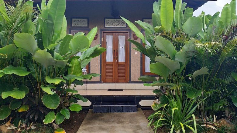 Bed & Breakfast Eliska Sari Bungalows