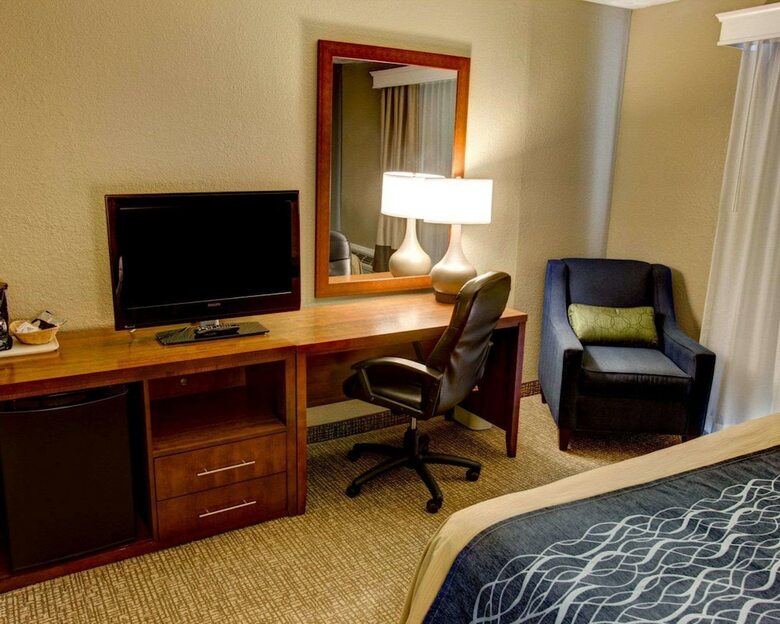 Hotel Comfort Inn Conference Center