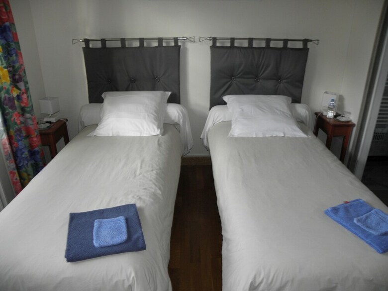 Hotel Chambres D'h�tes La Planche Pin�on