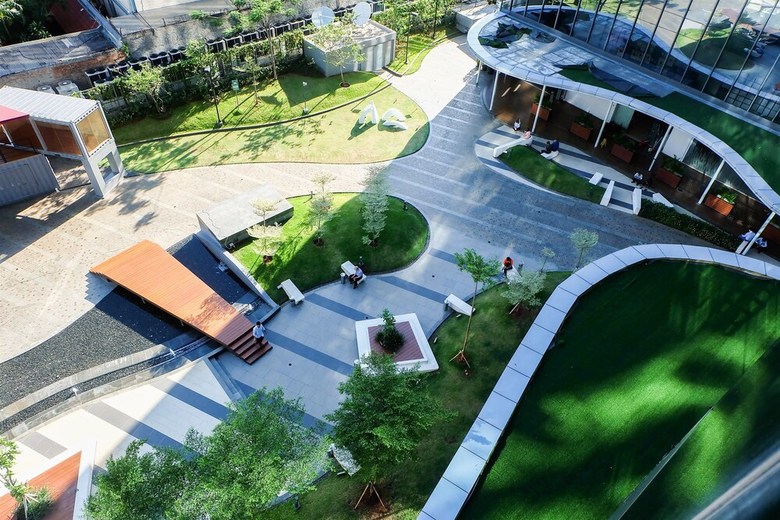 Best North L'avenue Apartment