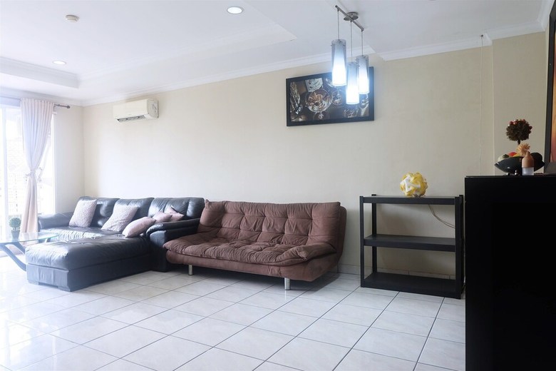 Apartamentos Modern Mediterania Lagoon Residence