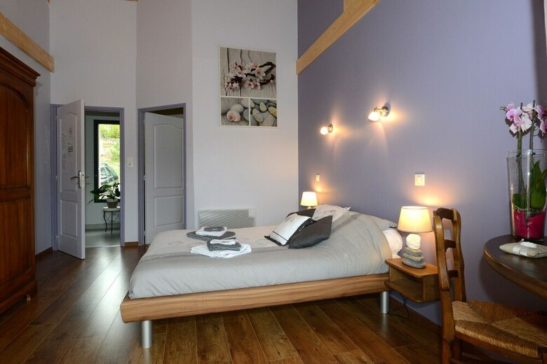 Bed & Breakfast Lauz'oustal - Maison D'h�tes