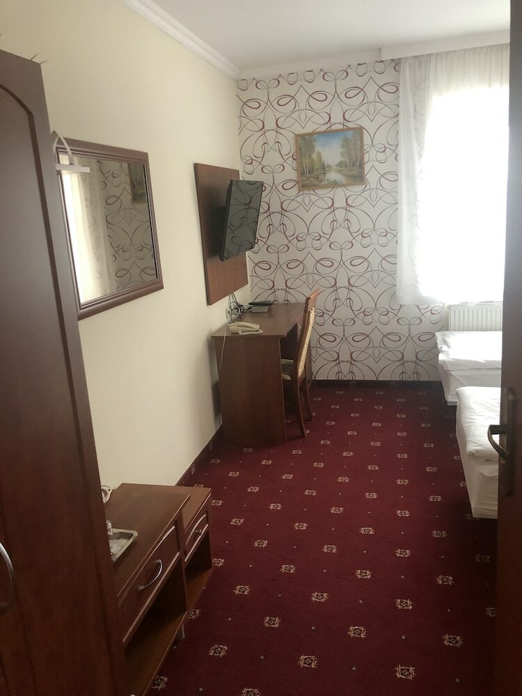 Hotel Arkadia Konskie