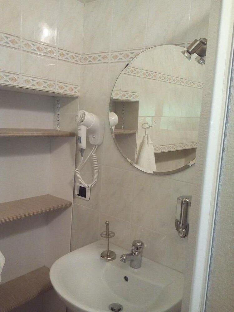 Mici E A-mici B&B