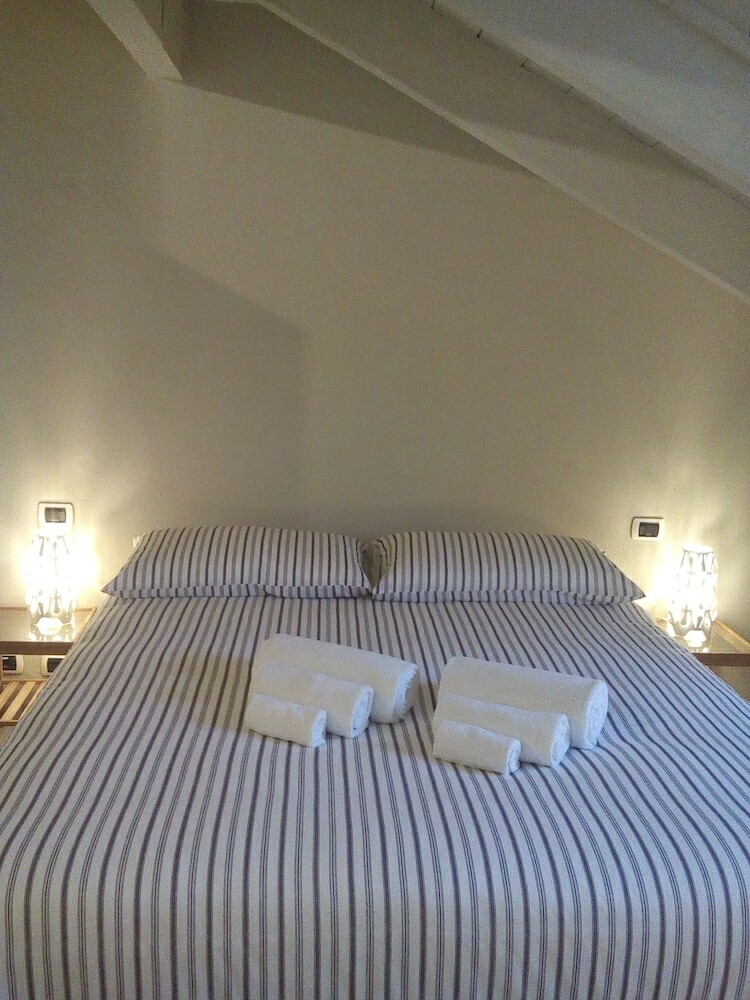 Mici E A-mici B&B